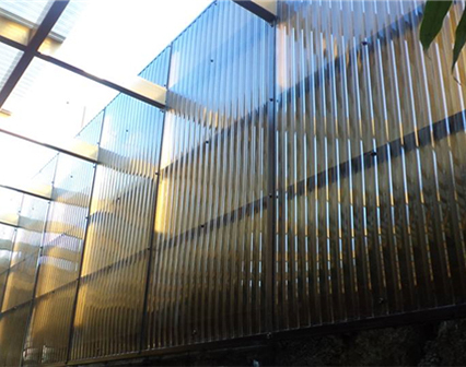 Plaques en polycarbonate alvéolaire transparent multi-parois
